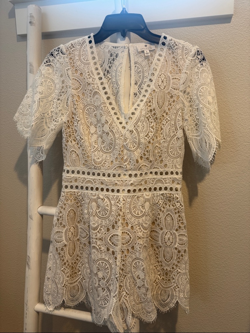 Women's White Lace V-Neck Dress with Eyelet Waist